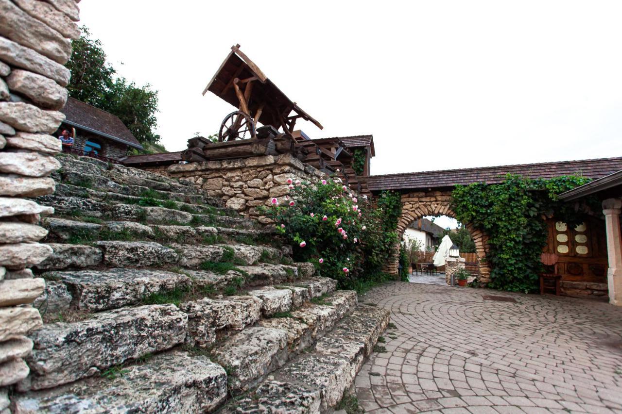 Vila Etnica Trebujeni Exterior photo
